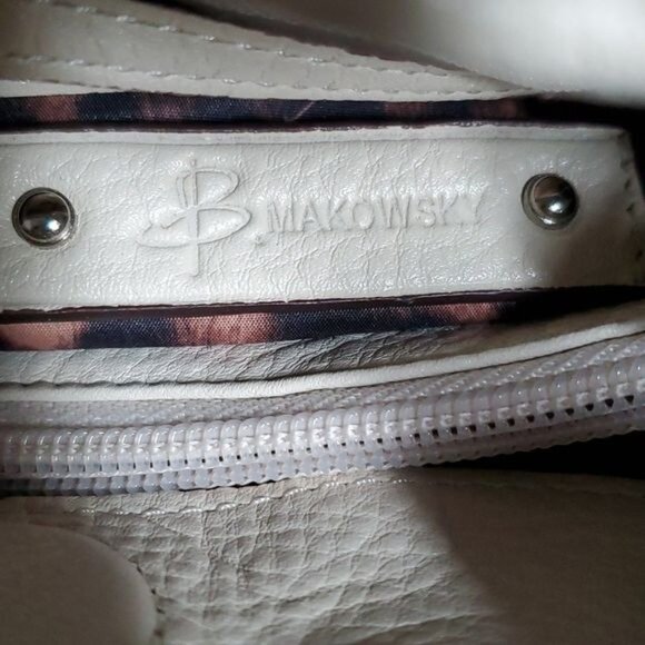 B MAKOWSKY LEATHER BAG HOBO CREAM SHOULDER SATCHEL HANDBAG PURSE WOMEN'S WOMAN'S - Picture 12 of 15